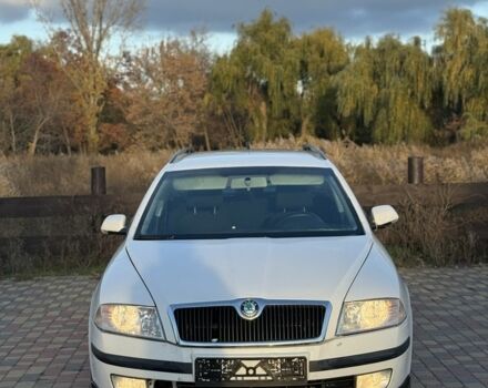 Шкода Октавия 2008 в Славянске на Automoto.ua Белый Шкода Октавия, объемом двигателя 1.9 л и пробегом 188 тыс. км за 2850 $, фото 1 на Automoto.ua