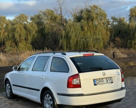 Шкода Октавия 2008 в Славянске на Automoto.ua Белый Шкода Октавия, объемом двигателя 1.9 л и пробегом 188 тыс. км за 2850 $, фото 5 на Automoto.ua
