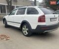 Белый Шкода Октавия, объемом двигателя 2 л и пробегом 263 тыс. км за 6200 $, фото 9 на Automoto.ua
