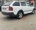 Білий Шкода Октавія, об'ємом двигуна 2 л та пробігом 263 тис. км за 6200 $, фото 6 на Automoto.ua