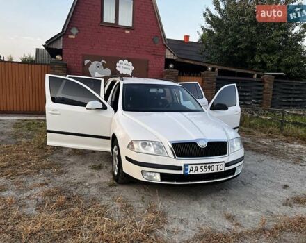 Белый Шкода Октавия, объемом двигателя 1.6 л и пробегом 307 тыс. км за 5500 $, фото 19 на Automoto.ua