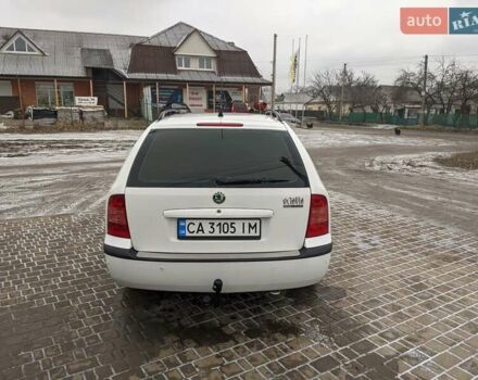 Белый Шкода Октавия, объемом двигателя 1.9 л и пробегом 278 тыс. км за 5800 $, фото 6 на Automoto.ua