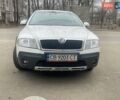Білий Шкода Октавія, об'ємом двигуна 2 л та пробігом 263 тис. км за 6200 $, фото 5 на Automoto.ua
