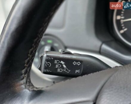 Белый Шкода Октавия, объемом двигателя 1.6 л и пробегом 268 тыс. км за 9500 $, фото 10 на Automoto.ua