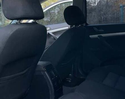 Белый Шкода Октавия, объемом двигателя 2 л и пробегом 440 тыс. км за 6000 $, фото 3 на Automoto.ua