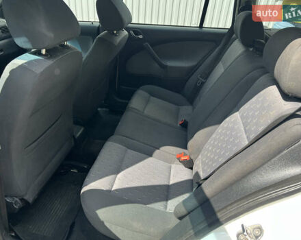 Белый Шкода Октавия, объемом двигателя 1.9 л и пробегом 248 тыс. км за 4700 $, фото 10 на Automoto.ua