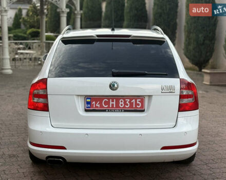 Білий Шкода Октавія, об'ємом двигуна 1.6 л та пробігом 245 тис. км за 6900 $, фото 31 на Automoto.ua