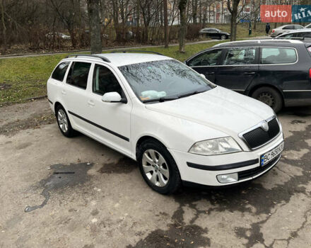 Белый Шкода Октавия, объемом двигателя 1.97 л и пробегом 228 тыс. км за 7200 $, фото 5 на Automoto.ua