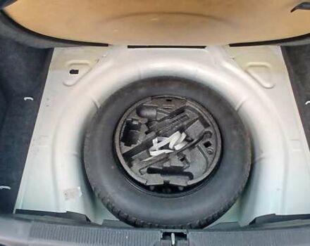 Білий Шкода Октавія, об'ємом двигуна 1.6 л та пробігом 236 тис. км за 6500 $, фото 5 на Automoto.ua