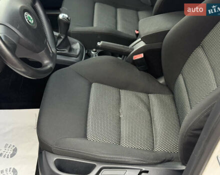 Білий Шкода Октавія, об'ємом двигуна 1.6 л та пробігом 245 тис. км за 6900 $, фото 42 на Automoto.ua