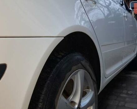 Белый Шкода Октавия, объемом двигателя 1.6 л и пробегом 214 тыс. км за 6000 $, фото 7 на Automoto.ua