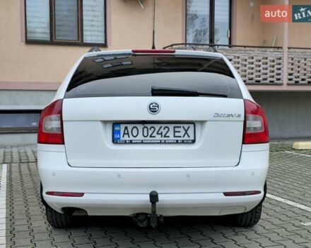 Белый Шкода Октавия, объемом двигателя 1.6 л и пробегом 268 тыс. км за 9500 $, фото 24 на Automoto.ua