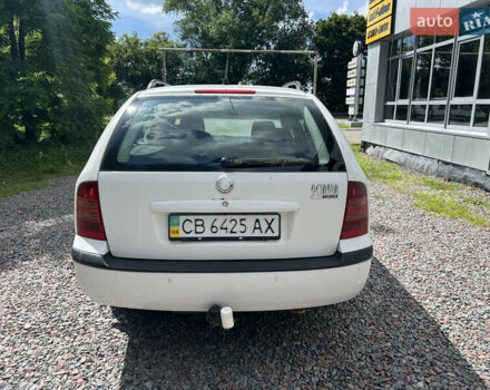 Белый Шкода Октавия, объемом двигателя 1.9 л и пробегом 248 тыс. км за 4700 $, фото 5 на Automoto.ua