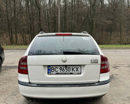 Белый Шкода Октавия, объемом двигателя 1.97 л и пробегом 228 тыс. км за 7200 $, фото 10 на Automoto.ua