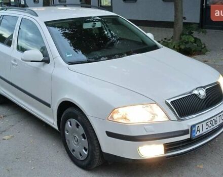 Білий Шкода Октавія, об'ємом двигуна 1.6 л та пробігом 236 тис. км за 6500 $, фото 9 на Automoto.ua