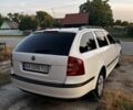 Белый Шкода Октавия, объемом двигателя 1.6 л и пробегом 307 тыс. км за 5500 $, фото 16 на Automoto.ua