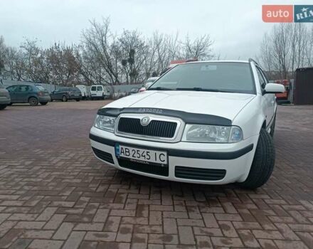 Белый Шкода Октавия, объемом двигателя 1.6 л и пробегом 274 тыс. км за 5300 $, фото 19 на Automoto.ua