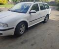 Шкода Октавия 2009 в Киеве на Automoto.ua Белый Шкода Октавия, объемом двигателя 1.6 л и пробегом 155 тыс. км за 4750 $, фото 4 на Automoto.ua