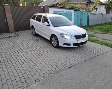 Белый Шкода Октавия, объемом двигателя 1.6 л и пробегом 149 тыс. км за 7900 $, фото 12 на Automoto.ua