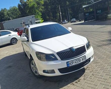 Білий Шкода Октавія, об'ємом двигуна 1.6 л та пробігом 320 тис. км за 7100 $, фото 2 на Automoto.ua