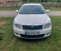 Белый Шкода Октавия, объемом двигателя 1.9 л и пробегом 313 тыс. км за 8000 $, фото 1 на Automoto.ua