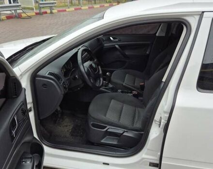 Шкода Октавия 2009 в Умани на Automoto.ua Белый Шкода Октавия, объемом двигателя 1.6 л и пробегом 252 тыс. км за 7600 $, фото 22 на Automoto.ua
