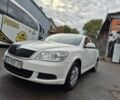 Білий Шкода Октавія, об'ємом двигуна 1.6 л та пробігом 252 тис. км за 7750 $, фото 10 на Automoto.ua