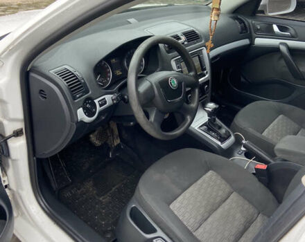 Белый Шкода Октавия, объемом двигателя 1.9 л и пробегом 245 тыс. км за 7850 $, фото 10 на Automoto.ua