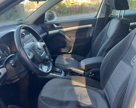 Белый Шкода Октавия, объемом двигателя 1.6 л и пробегом 236 тыс. км за 8200 $, фото 24 на Automoto.ua