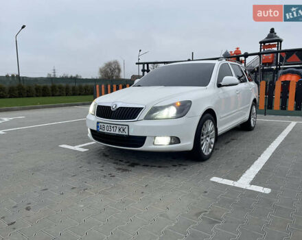 Білий Шкода Октавія, об'ємом двигуна 1.6 л та пробігом 299 тис. км за 7600 $, фото 26 на Automoto.ua