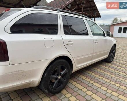 Белый Шкода Октавия, объемом двигателя 1.4 л и пробегом 251 тыс. км за 7200 $, фото 3 на Automoto.ua