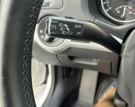 Білий Шкода Октавія, об'ємом двигуна 2 л та пробігом 260 тис. км за 9400 $, фото 51 на Automoto.ua