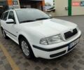 Белый Шкода Октавия, объемом двигателя 1.6 л и пробегом 217 тыс. км за 5500 $, фото 2 на Automoto.ua
