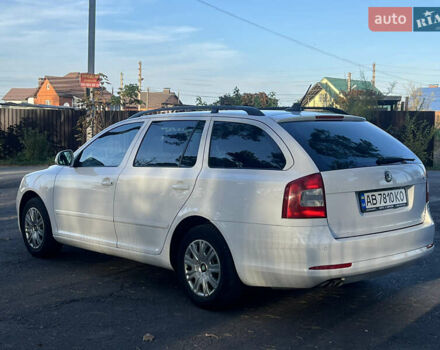 Белый Шкода Октавия, объемом двигателя 1.6 л и пробегом 236 тыс. км за 8200 $, фото 12 на Automoto.ua