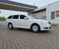 Белый Шкода Октавия, объемом двигателя 0 л и пробегом 252 тыс. км за 7600 $, фото 1 на Automoto.ua