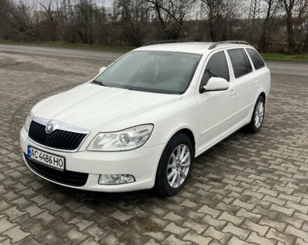 Белый Шкода Октавия, объемом двигателя 1.9 л и пробегом 245 тыс. км за 7850 $, фото 3 на Automoto.ua