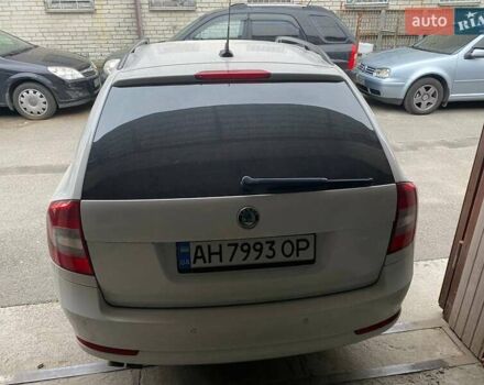 Белый Шкода Октавия, объемом двигателя 1.39 л и пробегом 206 тыс. км за 8500 $, фото 3 на Automoto.ua