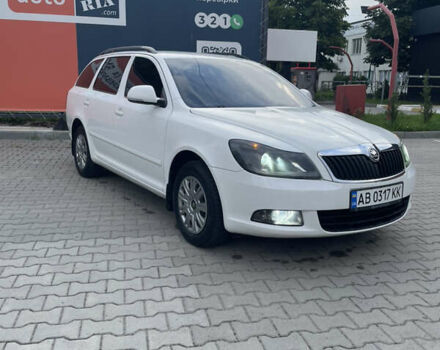 Белый Шкода Октавия, объемом двигателя 1.6 л и пробегом 280 тыс. км за 7900 $, фото 3 на Automoto.ua