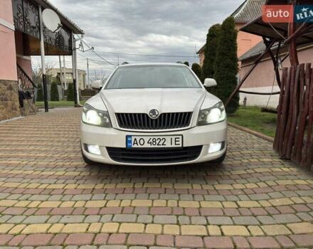 Белый Шкода Октавия, объемом двигателя 1.4 л и пробегом 251 тыс. км за 7200 $, фото 18 на Automoto.ua