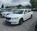Белый Шкода Октавия, объемом двигателя 1.6 л и пробегом 155 тыс. км за 8300 $, фото 1 на Automoto.ua