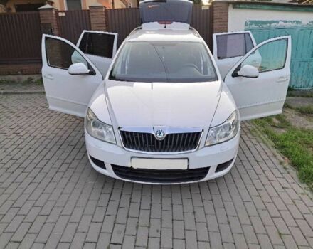 Белый Шкода Октавия, объемом двигателя 1.6 л и пробегом 149 тыс. км за 7900 $, фото 20 на Automoto.ua