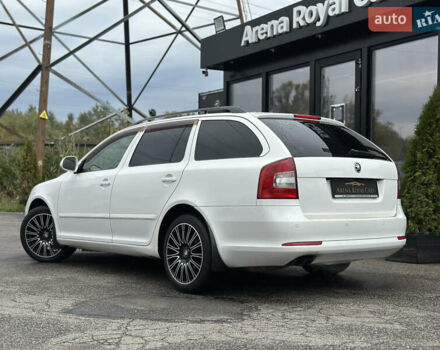 Белый Шкода Октавия, объемом двигателя 1.8 л и пробегом 171 тыс. км за 7800 $, фото 3 на Automoto.ua