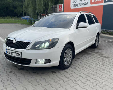 Белый Шкода Октавия, объемом двигателя 1.6 л и пробегом 280 тыс. км за 7900 $, фото 7 на Automoto.ua