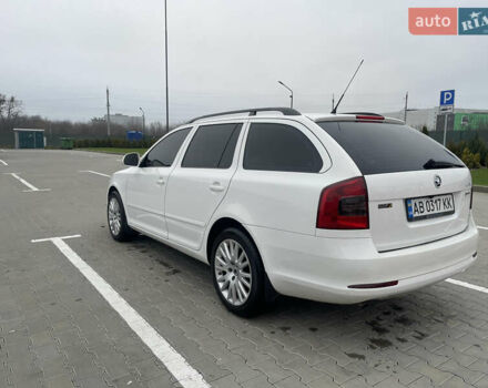 Білий Шкода Октавія, об'ємом двигуна 1.6 л та пробігом 299 тис. км за 7600 $, фото 35 на Automoto.ua