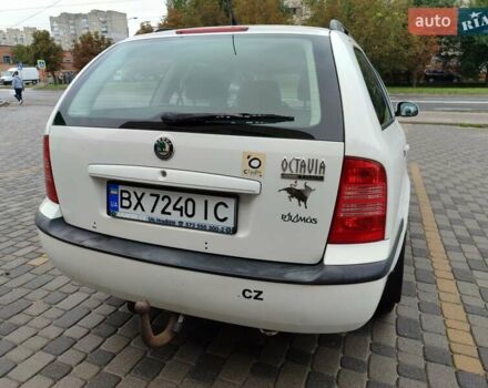 Белый Шкода Октавия, объемом двигателя 1.6 л и пробегом 217 тыс. км за 5500 $, фото 8 на Automoto.ua