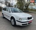 Белый Шкода Октавия, объемом двигателя 1.6 л и пробегом 195 тыс. км за 6100 $, фото 3 на Automoto.ua