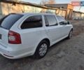 Шкода Октавия 2009 в Умани на Automoto.ua Белый Шкода Октавия, объемом двигателя 1.6 л и пробегом 252 тыс. км за 7600 $, фото 4 на Automoto.ua