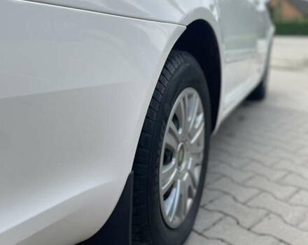 Белый Шкода Октавия, объемом двигателя 1.6 л и пробегом 280 тыс. км за 7900 $, фото 11 на Automoto.ua