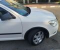 Білий Шкода Октавія, об'ємом двигуна 1.6 л та пробігом 220 тис. км за 6300 $, фото 1 на Automoto.ua