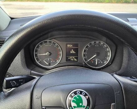 Белый Шкода Октавия, объемом двигателя 1.6 л и пробегом 149 тыс. км за 7900 $, фото 4 на Automoto.ua